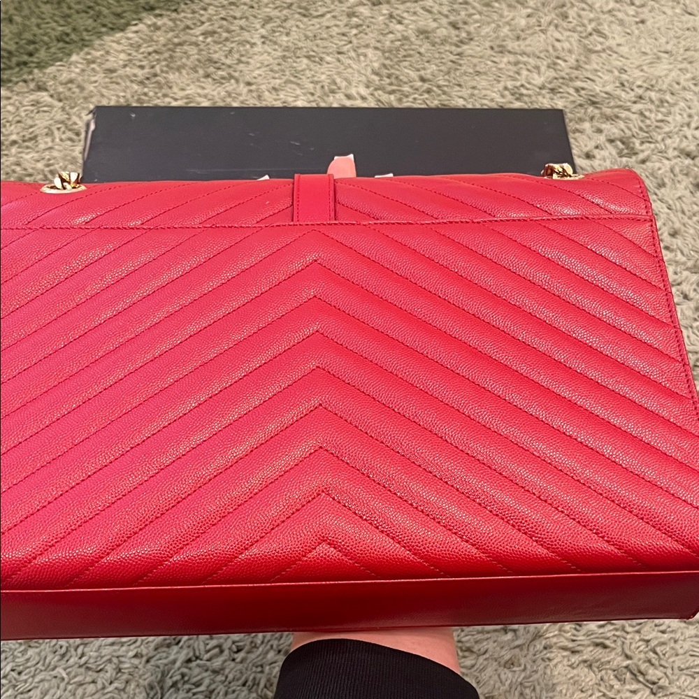 Saint Laurent Red Chevron Shoulder Bag - Picture 5 of 11